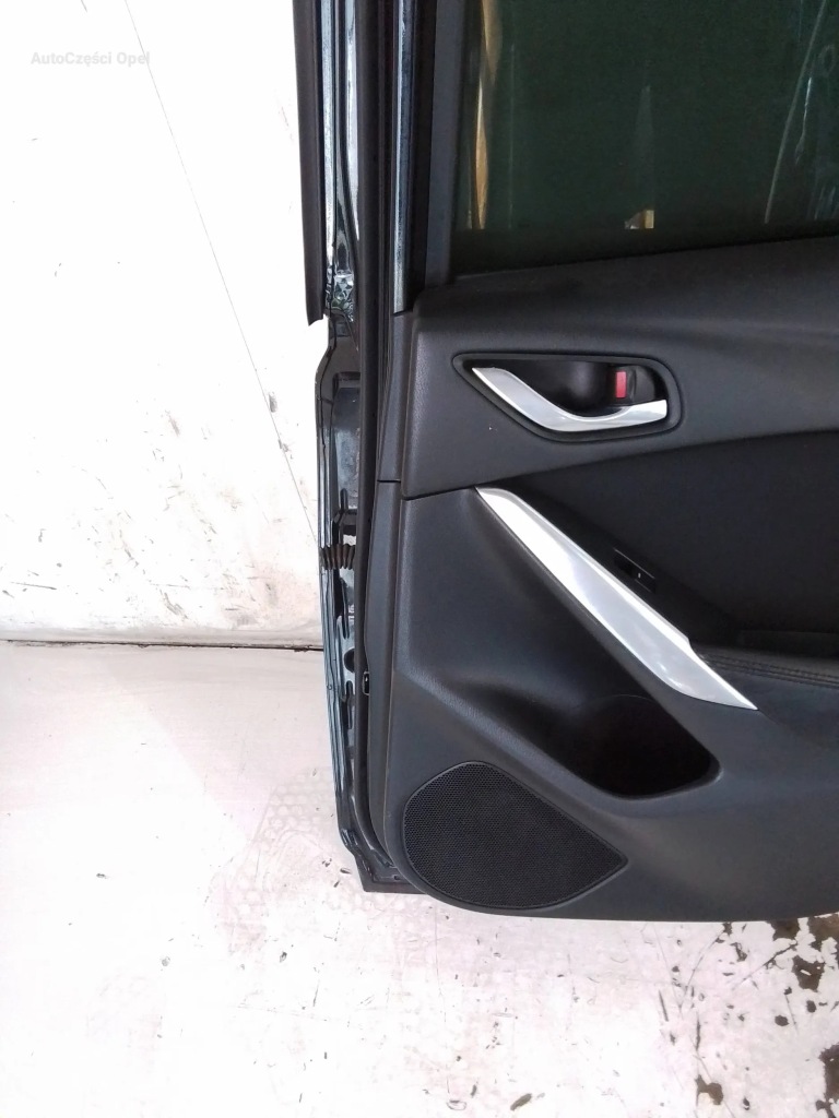 Mazda 6 3 универсал дверь правый  задняя Недорого