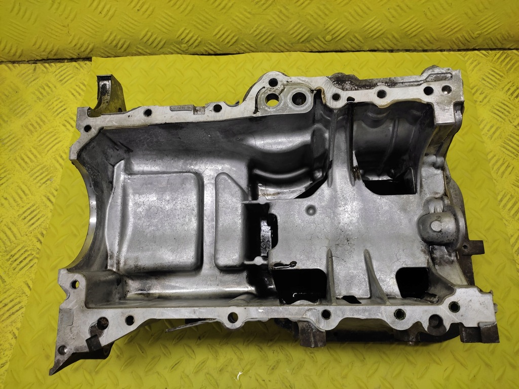 фото №8, Toyota corolla e12 1.4 d піддон піддон масляна