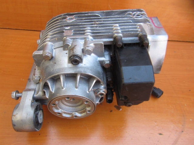 фото №13, Vw t5 t6 2.5 tdi 4x4 фланець піввісь міст задня 02w525010g коробка передач h u j кронштейн