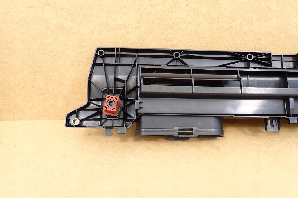 фото №7, Mercedes slk r172 w172 lift 11- pas передний канал воздуха a1725000255 оригинальный номер