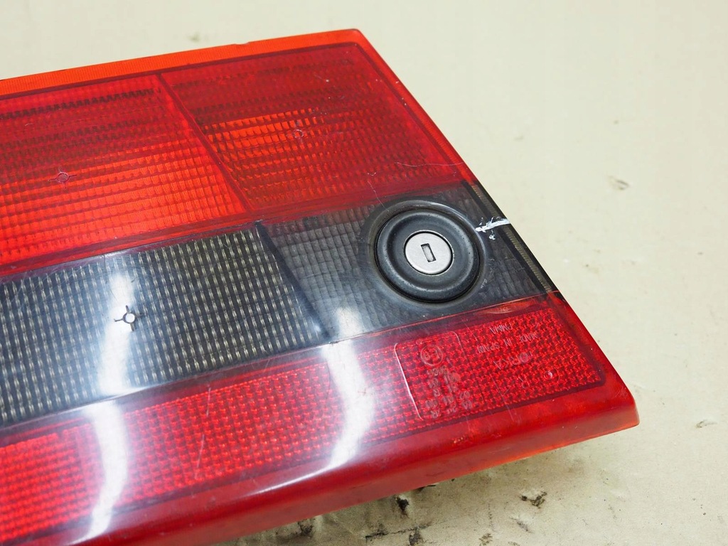 фото №7, Calibra лампа права opel задня