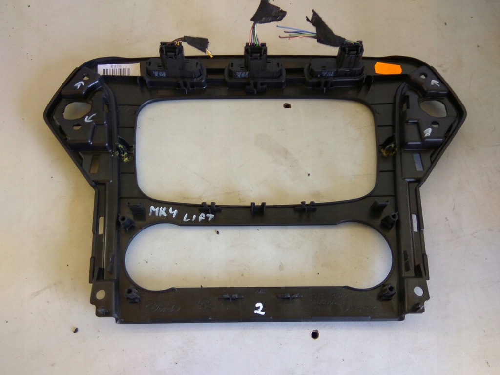 фото №2, Ford mondeo mk4 lift рамка радіо