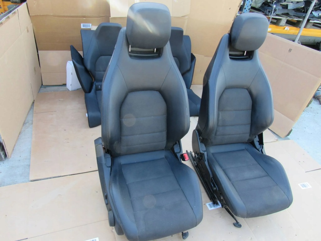 Mercedes c w204 204 coupe сидіння заднє сидіння обшивки салон комплект напівшкіра Доставка