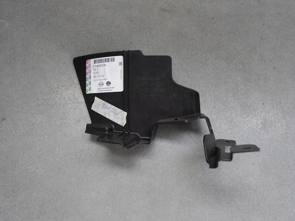 фото №1, Opel insignia b права захист підкрилок бризковик перед передній новий оригінал