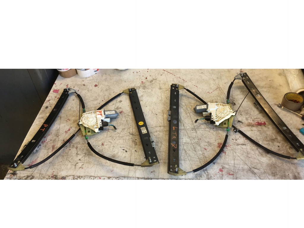 фото №1, Механізм скло правий лівий задня audi q7 4l