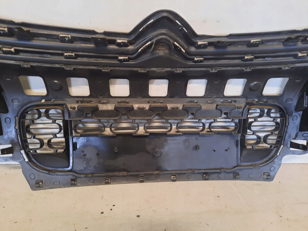 фото №7, Citroen c3 aircross 17- решітка радіатора / решітка радіатора 1823181x