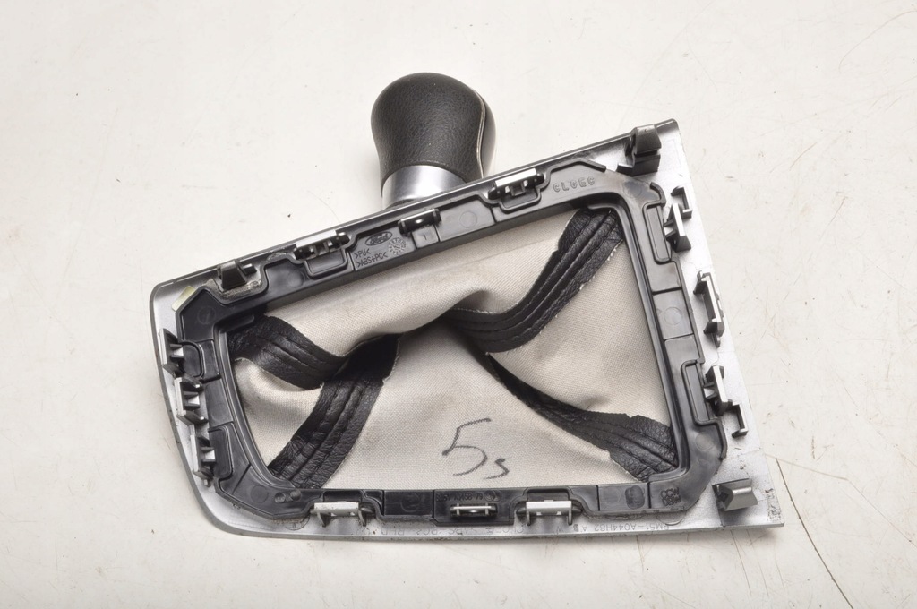 фото №9, Ford focus mk3 чехол ручка переключения передач