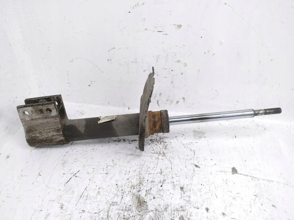 фото №1, Peugeot 308 sw 2008 права сторона амортизатор передній