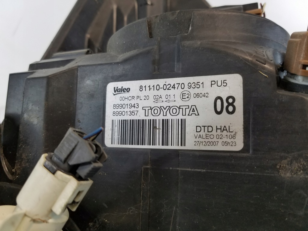 фото №12, Лампа перед toyota auris i e15
