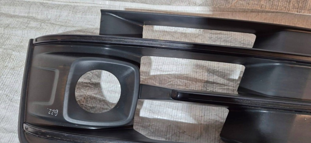 Audi q7 4m0 s-line решётка левая бампера передний 4m0807681 с Разборки