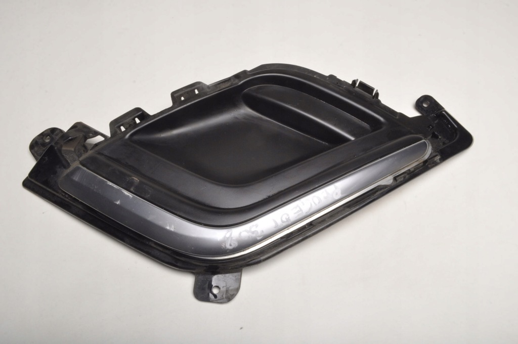 фото №1, Peugeot 308 i решітка бампера ліва aa35460784