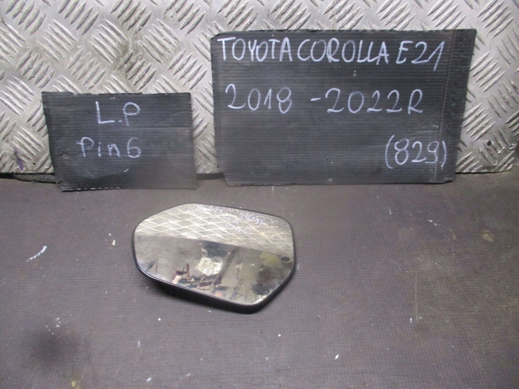 фото №1, Вкладиш дзеркало toyota corolla e21 18-23