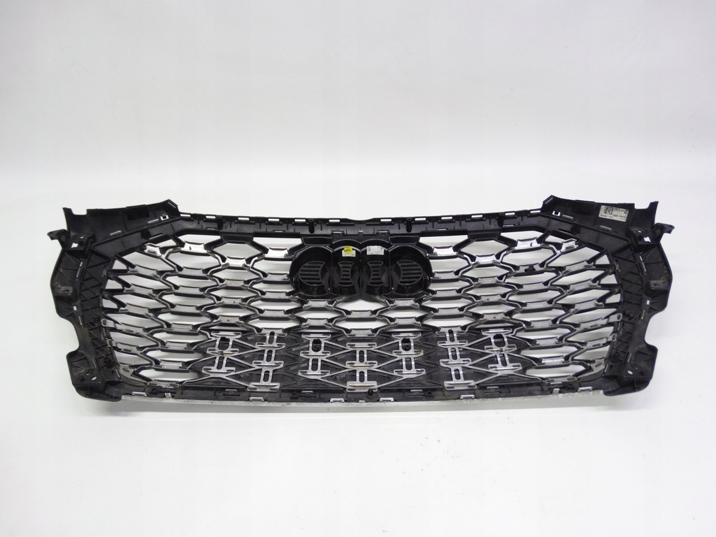 фото №10, Audi q3 sportback s-line 83f f3 19- решітка радіатора решітка радіатора 83f853651b оригінальний