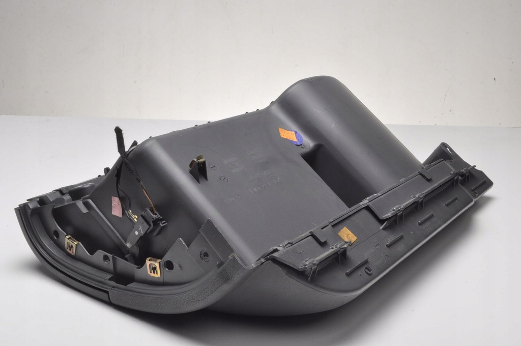 фото №6, Toledo ii бардачок пассажира ключ 1m1857104 eu