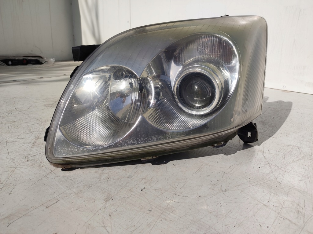 фото №1, Фара toyota avensis t25 03-06 europa лівий