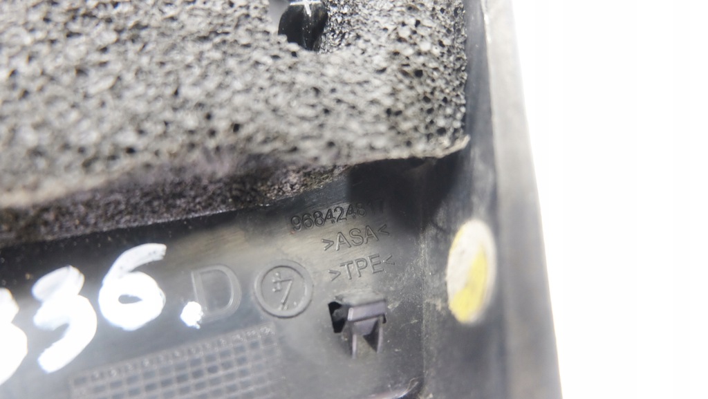 фото №9, Peugeot 3008 i треугольник крыла правый