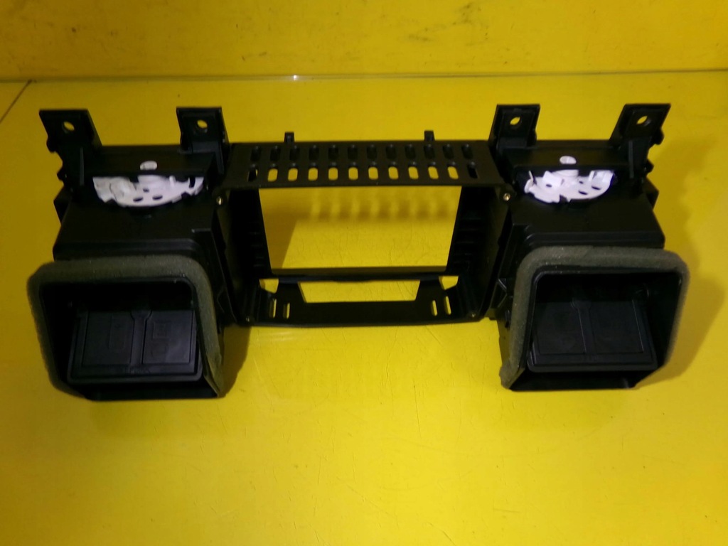 фото №10, Решётка обдув opel signum 09177133 nr328