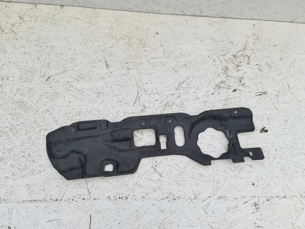 фото №1, Rav4 v шумоизоляция защита стены перегородки