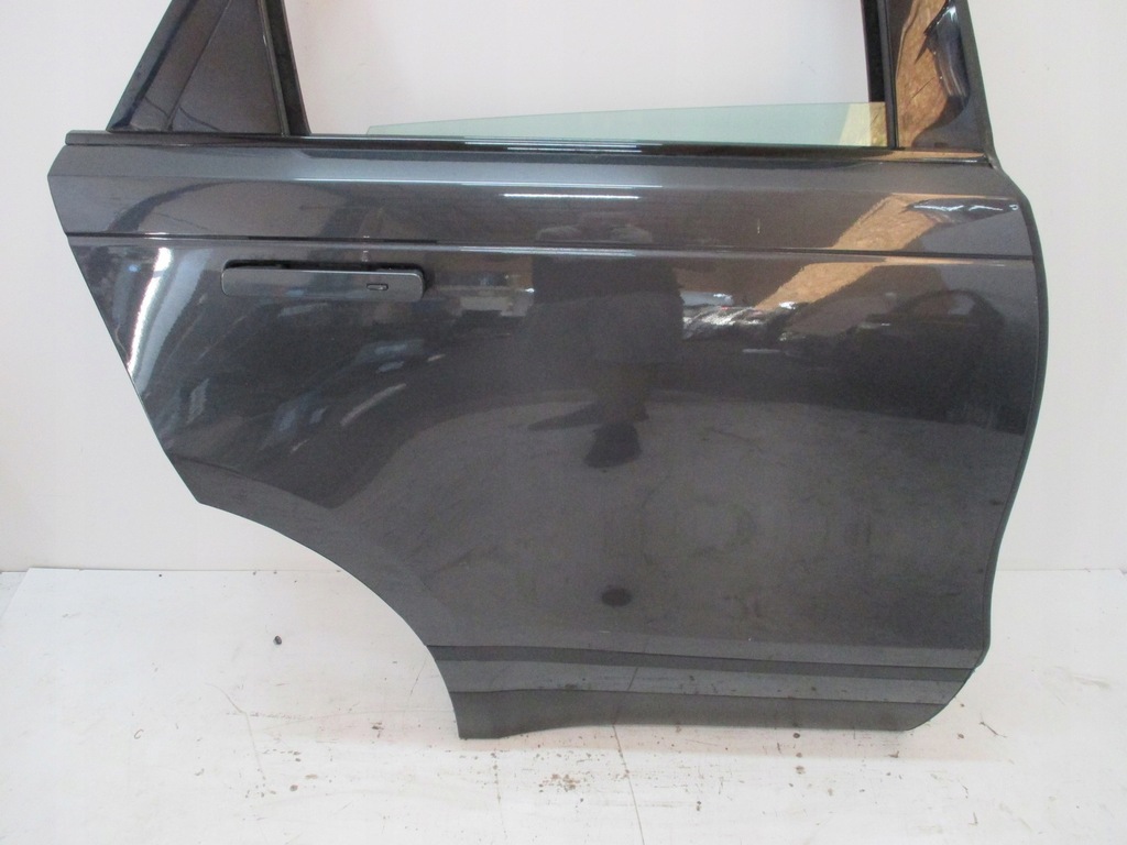 фото №3, Двері праве задні range rover velar