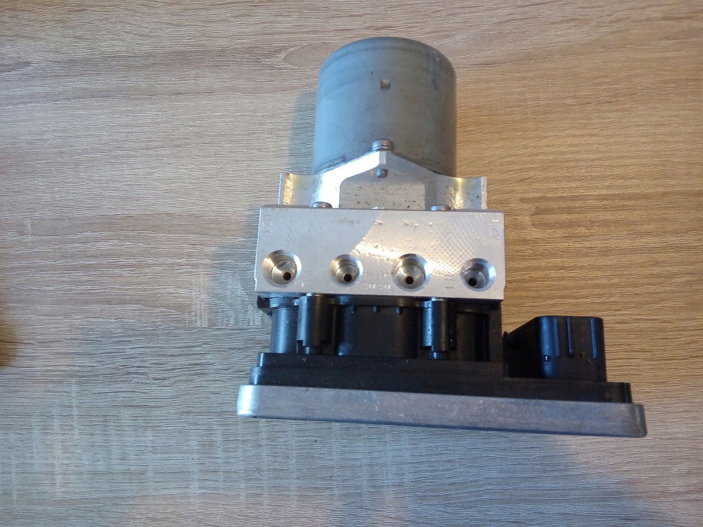 фото №1, Bmw g01 x3 насос abs 6896984