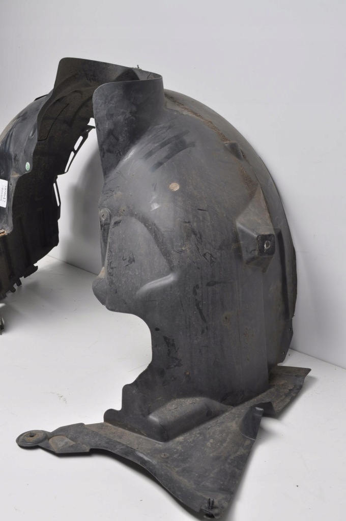 фото №2, Mercedes w176 підкрилок правий перед