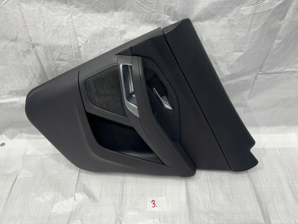 фото №1, Jaguar e-pace обшивка двері задній правий