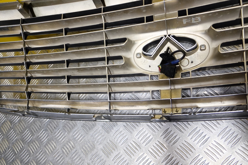 фото №14, Infiniti qx56 qx80 2011- решётка радиатора решётка радиатора камера usa