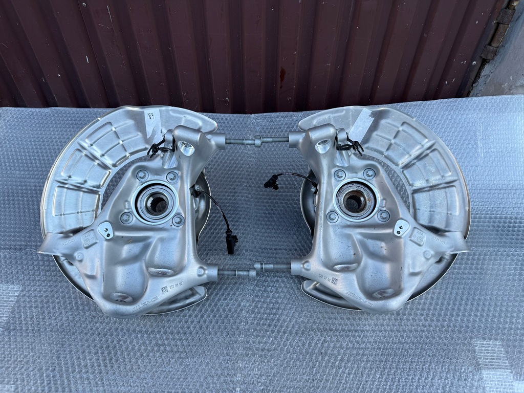 фото №1, Mercedes benz amg sl232 r232 r243 поворотный кулак левая правая