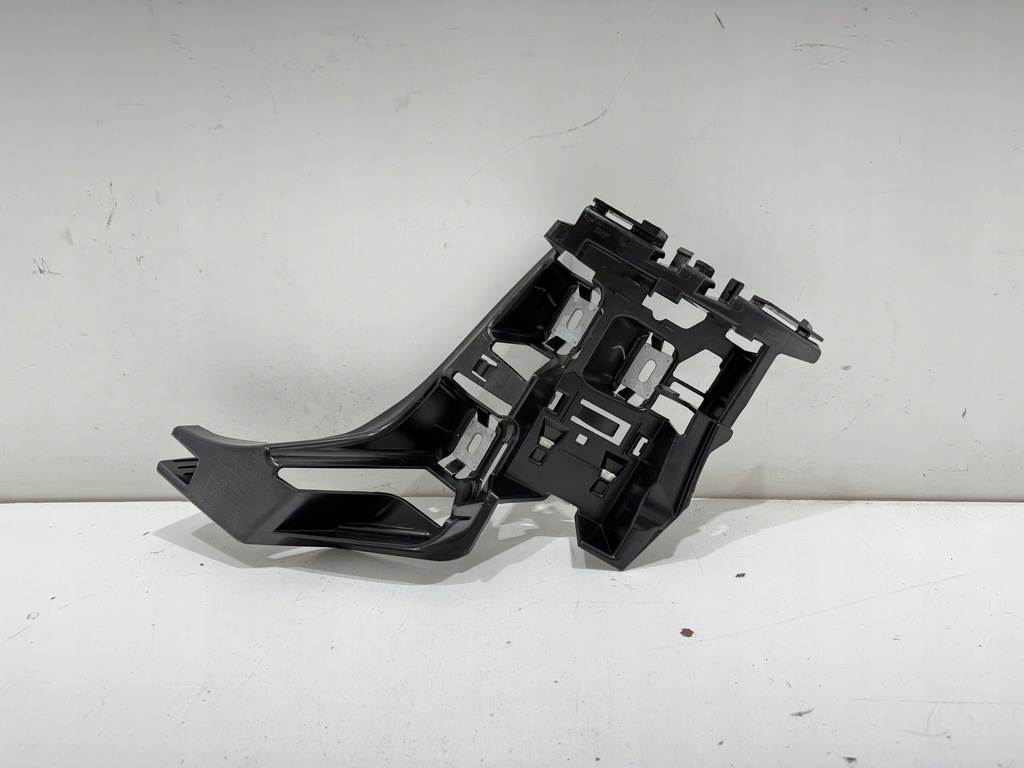 фото №1, Mercedes gle w167 напрямна бампера правий задня оригінал !