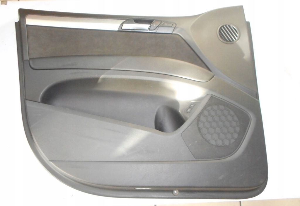 фото №1, Audi q7 обшивка левый передний перед