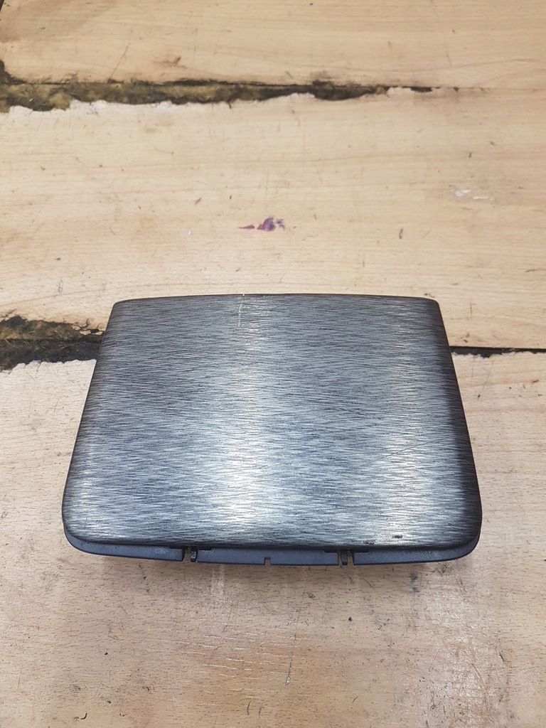 фото №1, Пепельница volvo s80