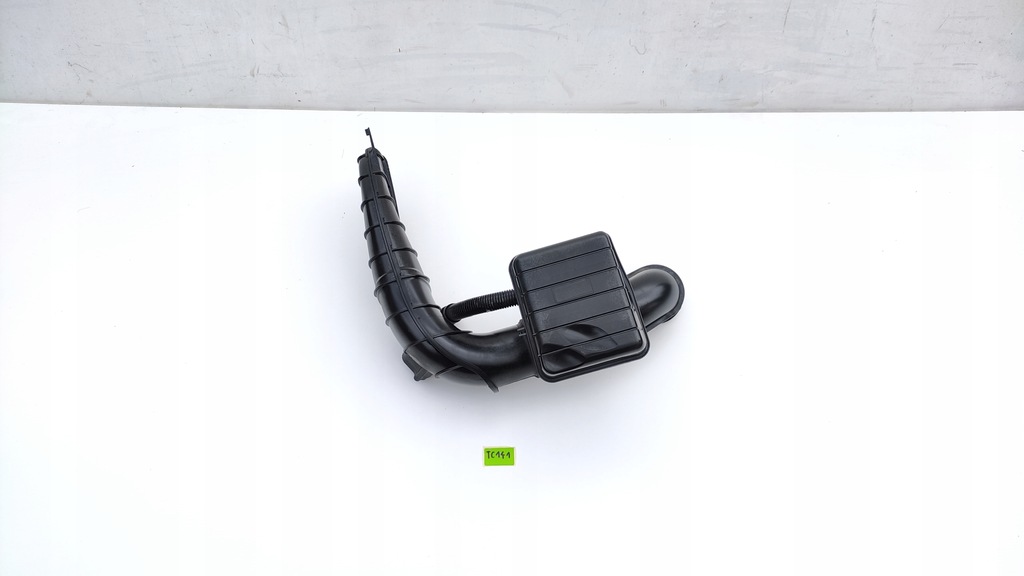 фото №1, Bmw 5 f10 f11 x3 f25 x4 f26 2.0d труба шланг резонатор повітря tc141