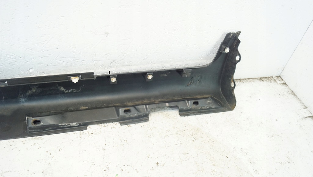 фото №8, Молдинг поріг права volvo c30 r-design