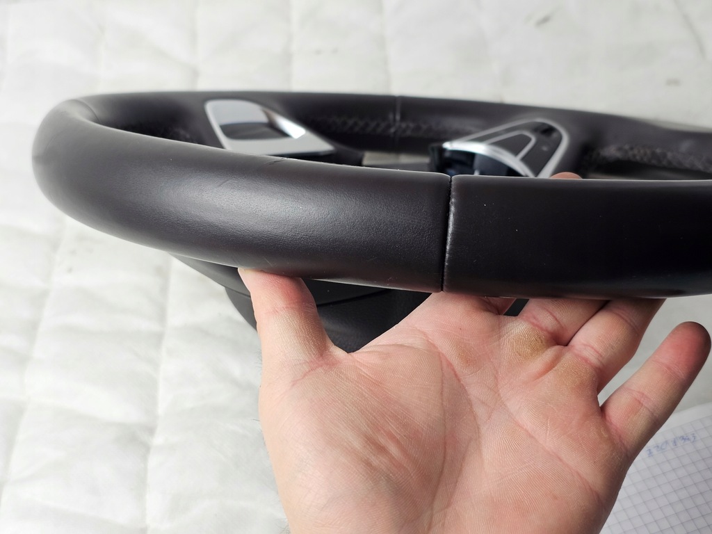 фото №10, Воздуховод кожа мультифункция renault espace v 484000726r