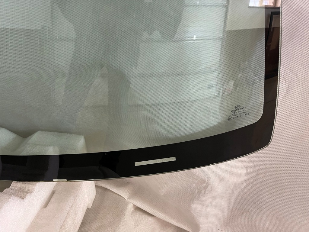 фото №3, Toyota tundra pick up стекло передняя 2000-2006