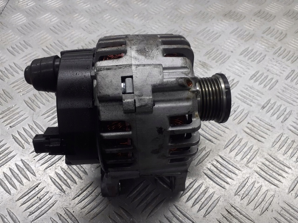 фото №3, Генератор mitsubishi carisma 1.9 did