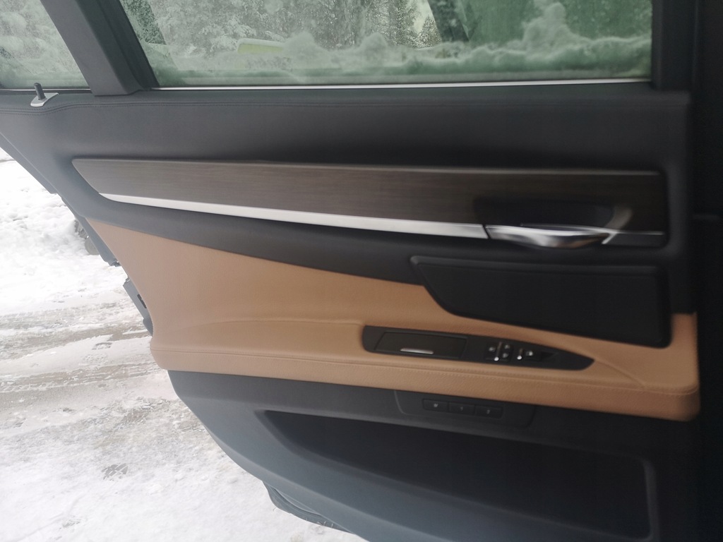 фото №11, Сиденья заднее сиденье обшивки массаж вентилируемые мониторы full bmw f01 f04