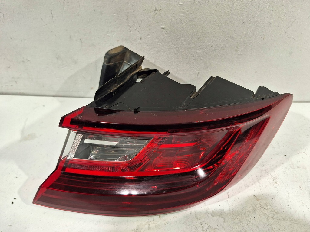 фото №1, Лампа задняя правая 265509578r renault megane iv hb 16-