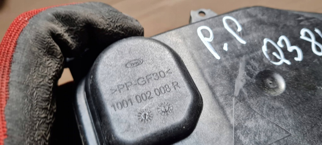 фото №6, Audi q3 8u lift крышка заглушка правая правый перед full led 8u0941160a