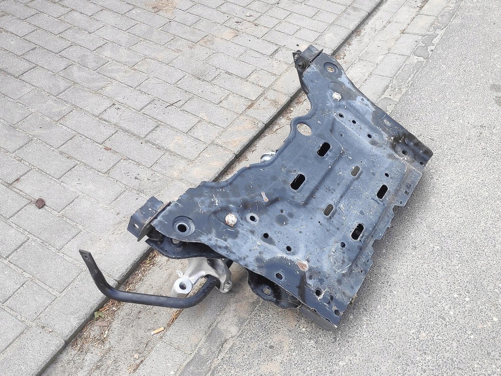 фото №8, Подрамник подрамник подрамник балка перед 1.2tce 1.5dci renault megane iv 546112060r