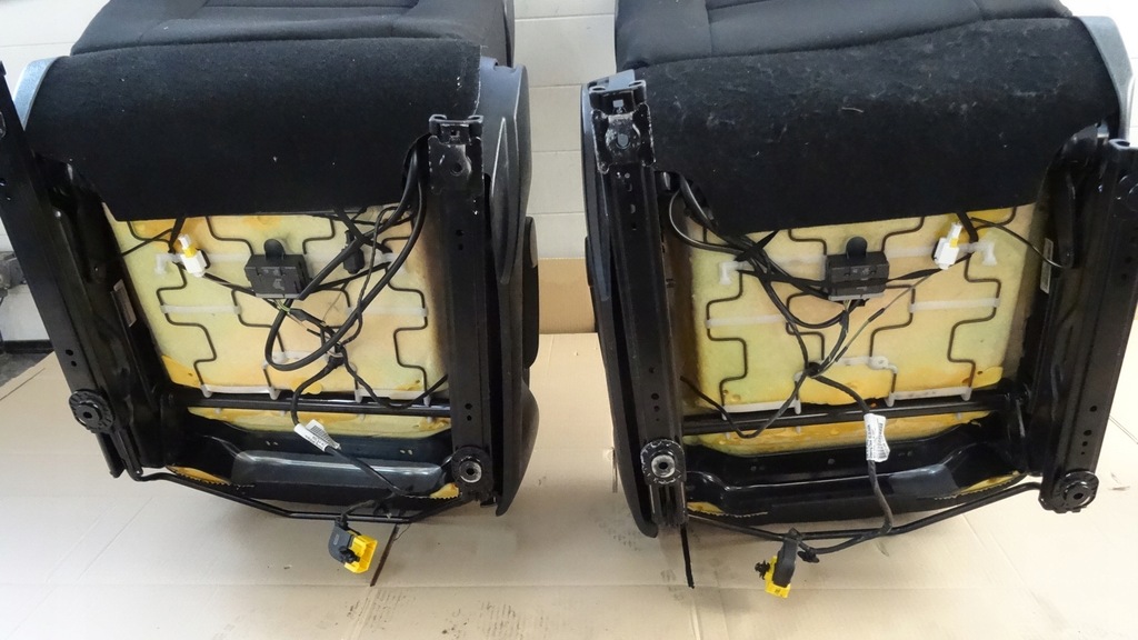 фото №15, Peugeot 207 сидіння сидіння заднє сидіння оббивка hb 5d