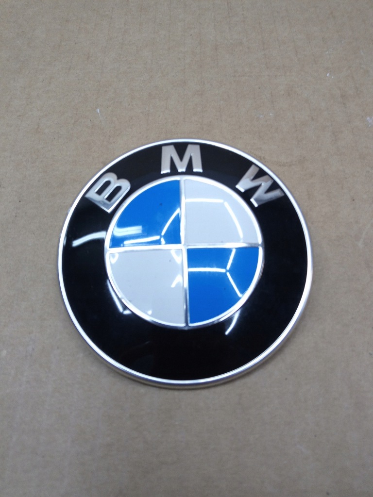 фото №1, Эмблема перед капот bmw 7376339 x1 f48
