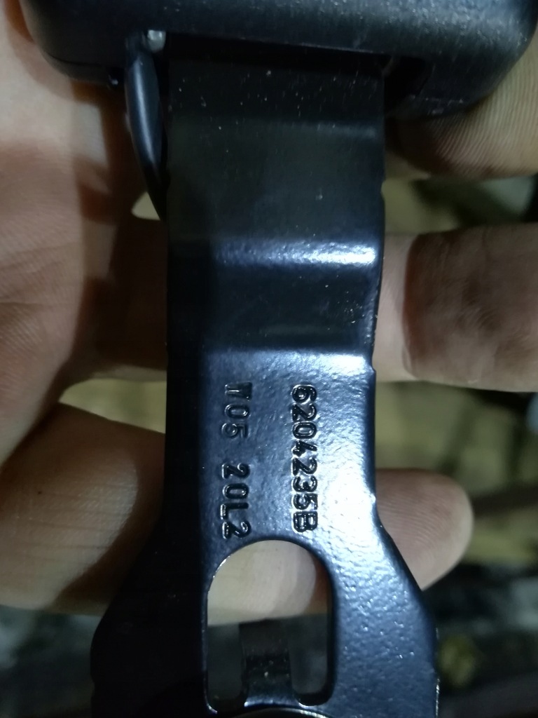 фото №3, 6204235b кліпса поперечина права ліва перед renault zoe