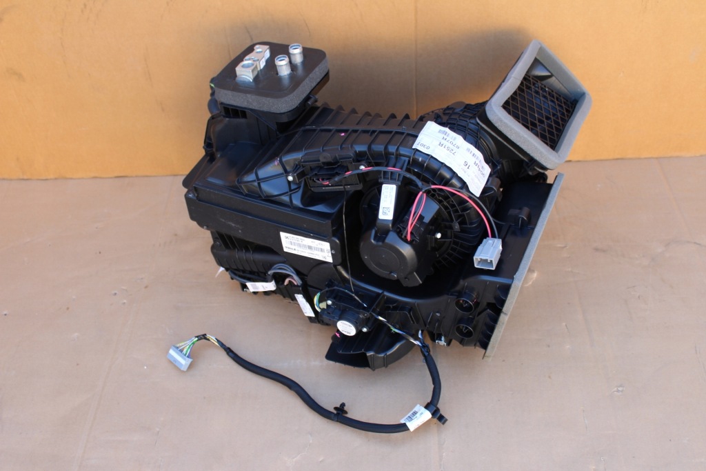 фото №1, Smart forfour ii 453 отопитель a4538305600 kompl