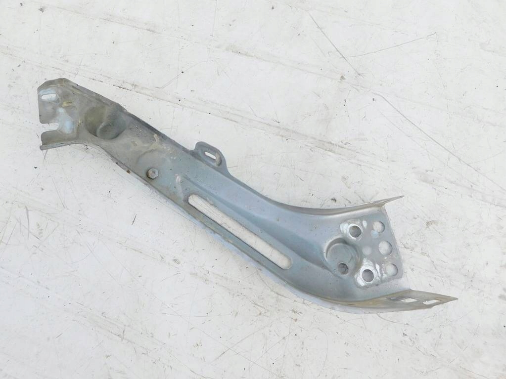 фото №8, Peugeot 807 2.2 2004r крепления крыльев перед