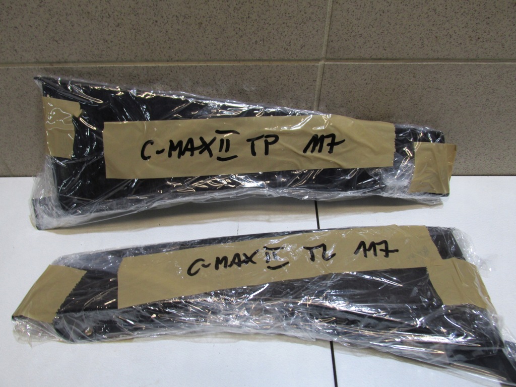 фото №16, Рамка молдинг дверь задняя косая c-max mk2 2013 rok