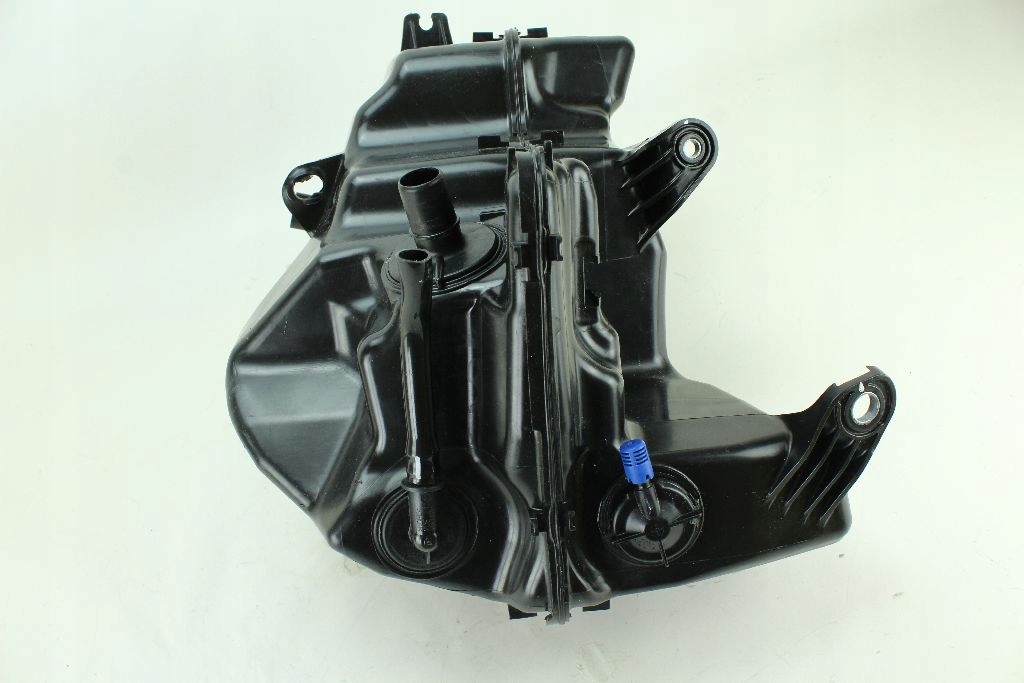 фото №13, Бак adblue vw caddy 2k5131877a