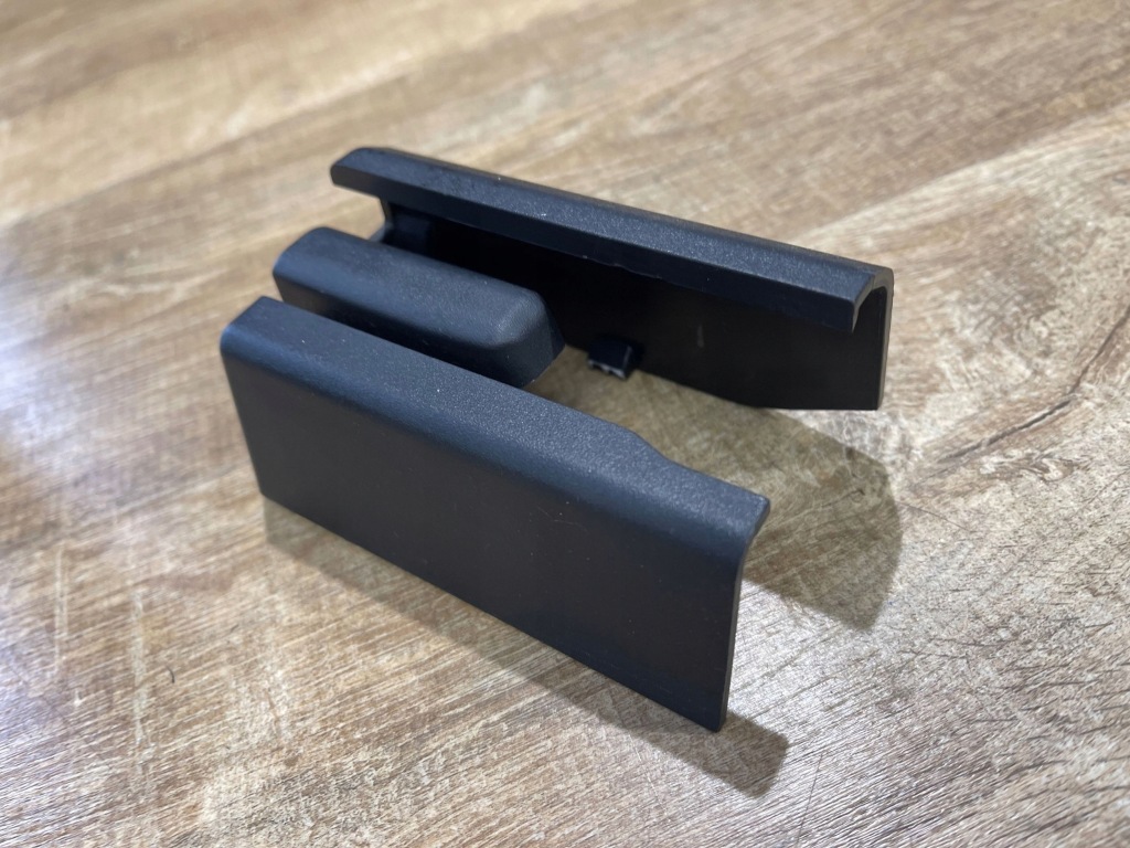 Купити Захист пластик заглушка рейки сидіння range rover vogue l405 ck5266410eaw