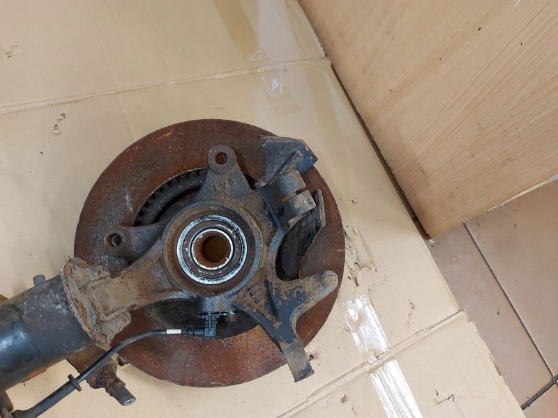 фото №7, Soul i 1.6 crdi амортизационная стойка левый перед поворотный кулак левая ступица амортизатор