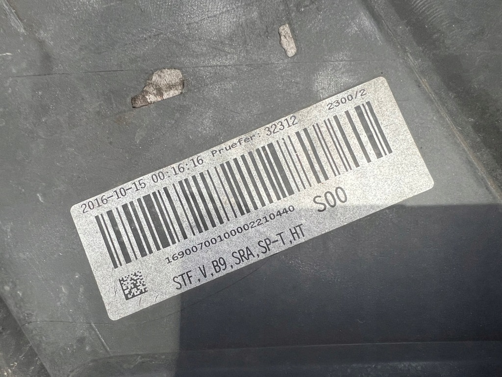 фото №7, Audi a4 b9 15- бампер передний